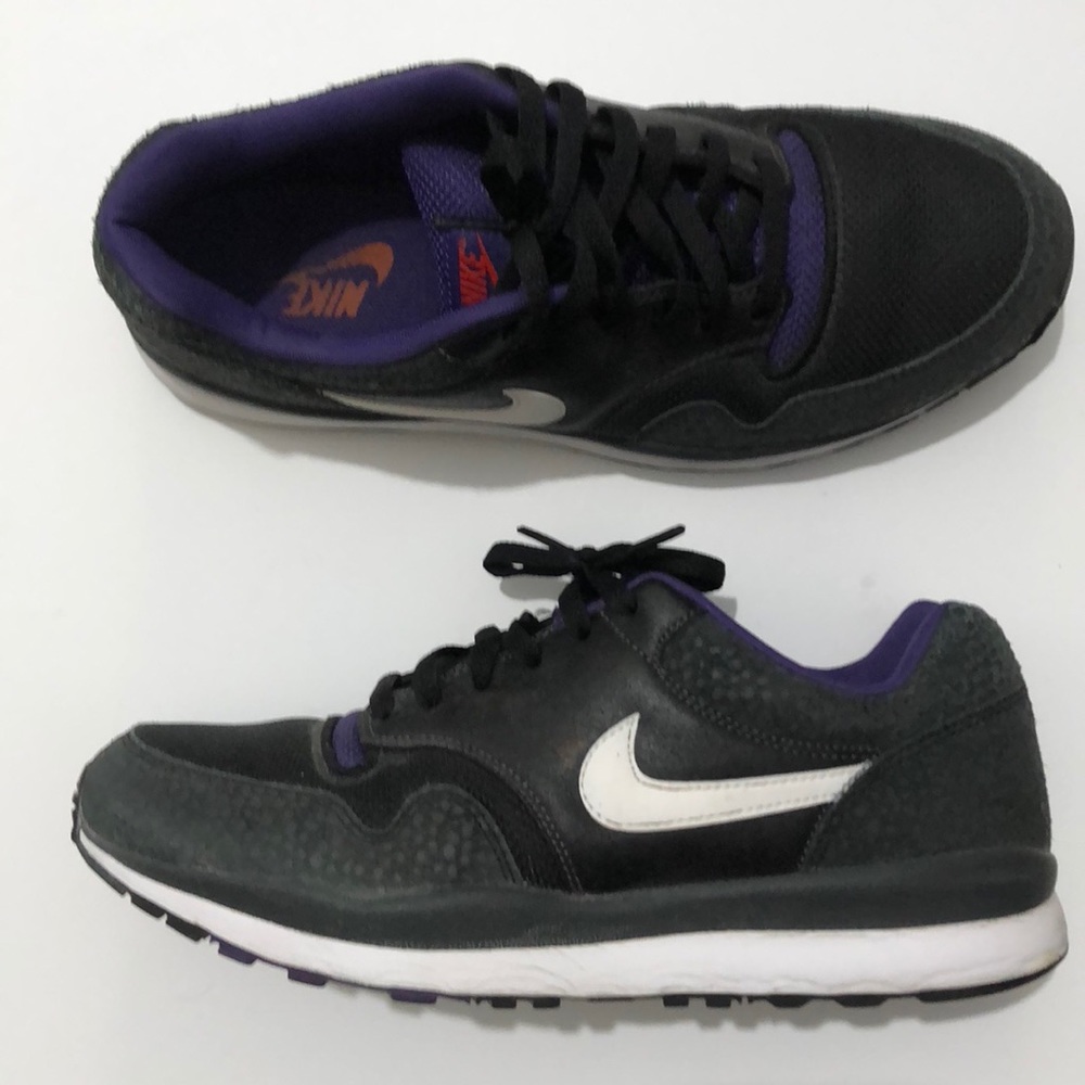 Nike Safari hard to find used condition 9/10